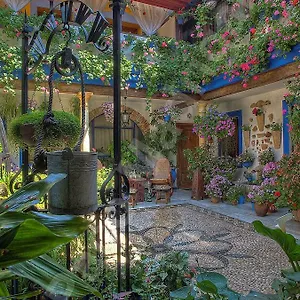 Casa Típica De Córdoba