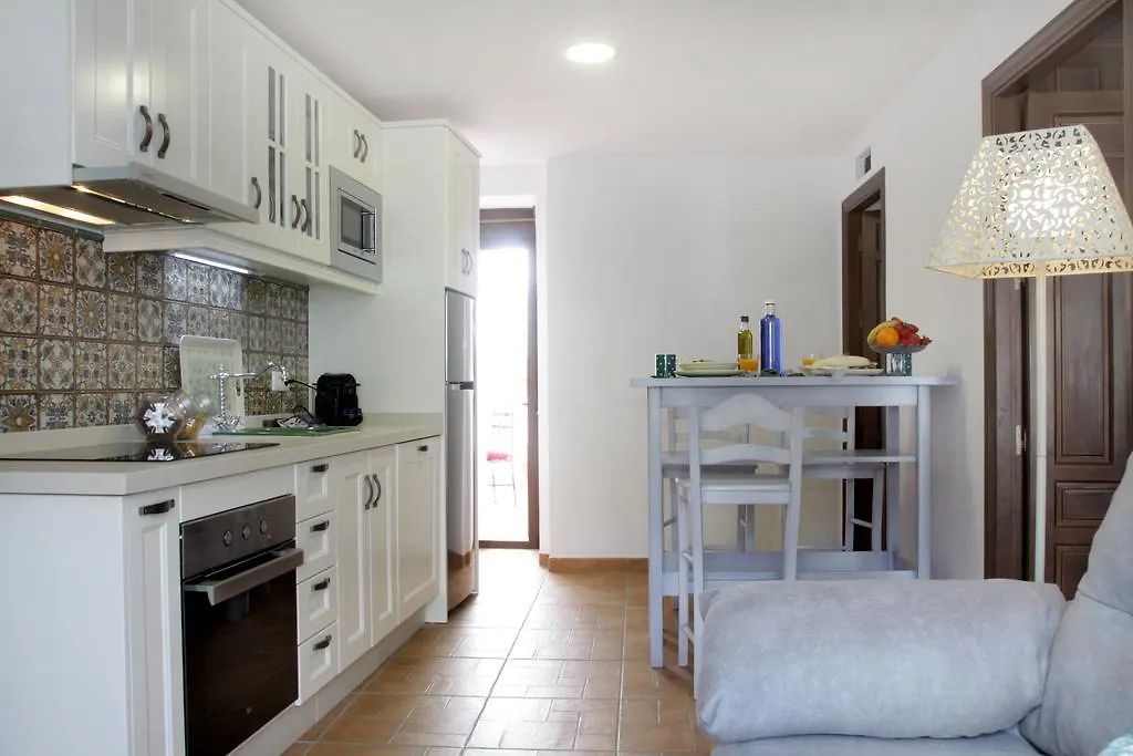 Apartamentos San Fernando 76 Cordoba 0*,  Spain